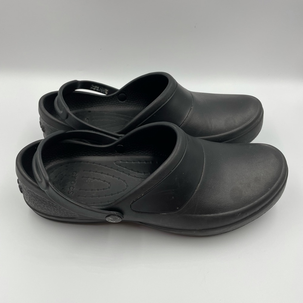CROCS Professional Clogs Women’s Sz 11